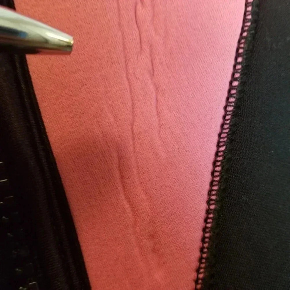 Vintage Women's Ocean Quest Pro Pink and Black Wet Suit Sz S - Picture 10 of 10